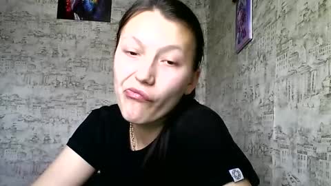 kiti_kitiss online show from 02/20/25, 12:04