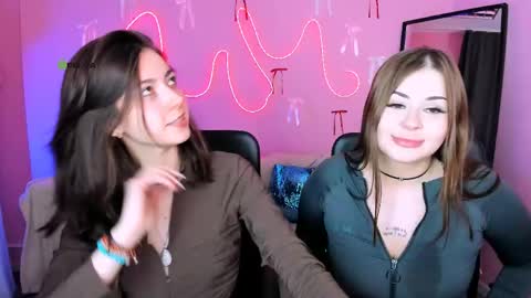 kitniss online show from 04/12/26, 07:08