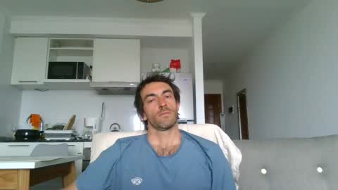 Steve Cocks online show from 09/18/25, 01:35