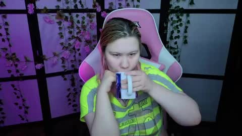kitsune_little online show from 05/16/26, 11:46