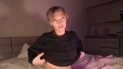 Polly online show from 07/09/26, 06:01