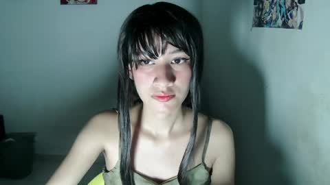 kitten_punches01 online show from 05/26/26, 06:20