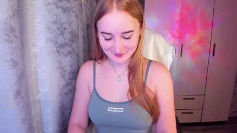 Snapshot of kitten_sun chatting on 02/08/25, 01:54 kitten_sun online show from 02/08/25, 01:54