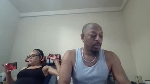 Snapshot of kittendiva42 chatting on 05/05/26, 02:58 kittendiva42 online show from 05/05/26, 02:58