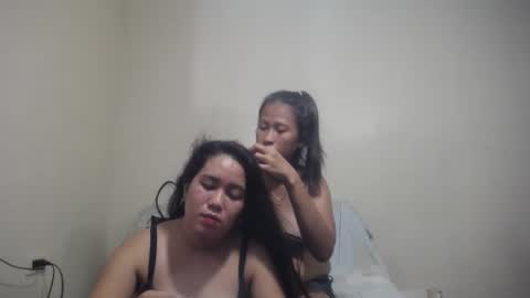 Snapshot of kittensquirtpussy chatting on 06/04/26, 03:12 kittensquirtpussy online show from 06/04/26, 03:12