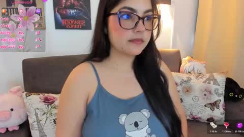 Snapshot of kittenxy_ chatting on 01/12/26, 07:19 kitten online show from 01/12/26, 07:19