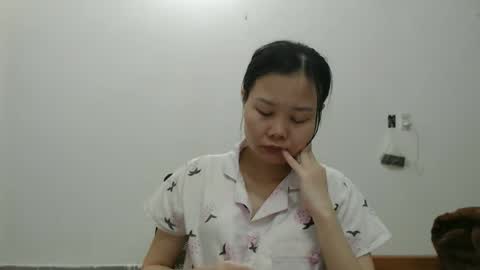 kitti_baby2x online show from 04/10/26, 02:50