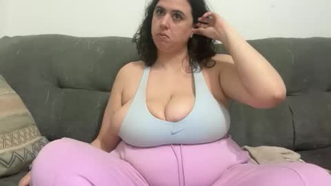 Snapshot of kitty3202 chatting on 05/21/26, 12:39 kitty3202 online show from 05/21/26, 12:39