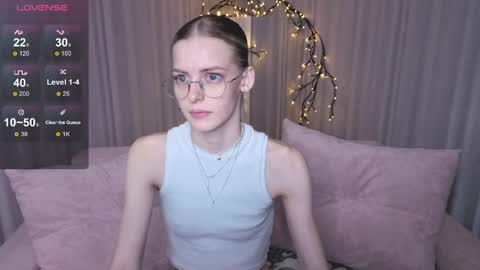 Kitty online show from 05/13/26, 01:03