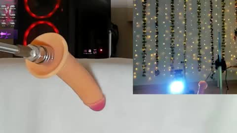 Kitty online show from 10/28/25, 10:19