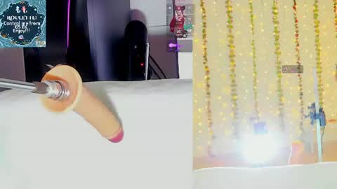 Kitty online show from 06/11/26, 10:02