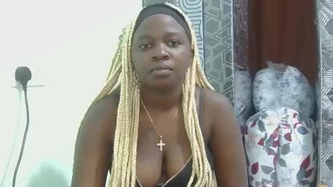 Snapshot of kitty_aura chatting on 03/25/26, 09:21 Kitty Aura online show from 03/25/26, 09:21