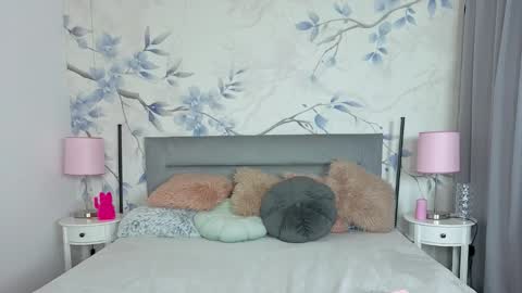 Snapshot of kitty_cut1ee_ chatting on 02/20/26, 02:39 kitty_cut1ee_ online show from 02/20/26, 02:39