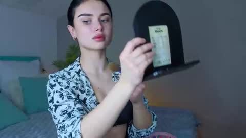 Snapshot of kitty_cut1ee_ chatting on 02/24/26, 01:42 kitty_cut1ee_ online show from 02/24/26, 01:42