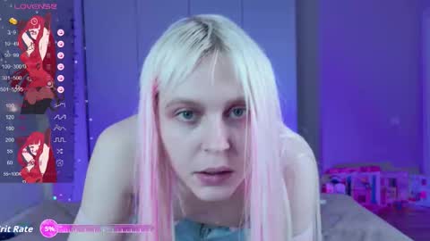 Evelyn online show from 12/14/25, 08:35