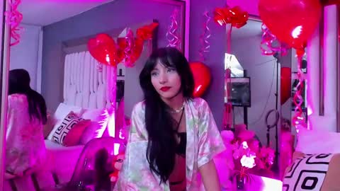 kitty online show from 02/14/25, 11:09