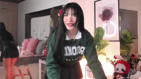 kitty online show from 02/04/26, 11:42