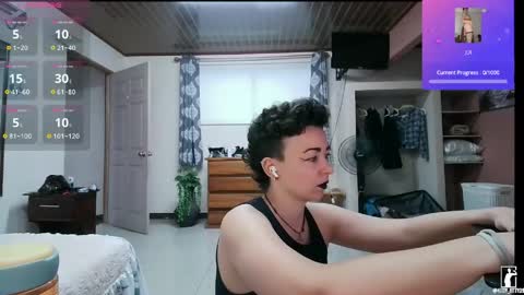 kitty_fitty29 online show from 05/17/26, 11:34
