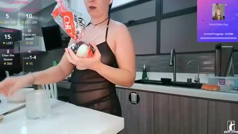 kitty_fitty29 online show from 06/22/26, 09:12