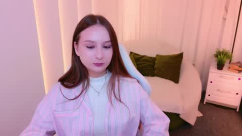 Snapshot of kitty_fors chatting on 05/09/26, 12:32 kitty_fors online show from 05/09/26, 12:32