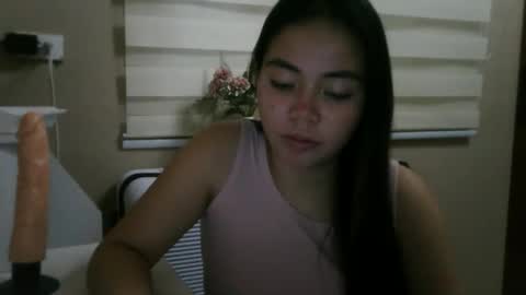 Snapshot of kitty_fussy chatting on 02/05/26, 11:37 kitty_fussy online show from 02/05/26, 11:37