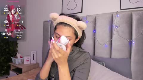 Camila online show from 01/20/25, 02:32