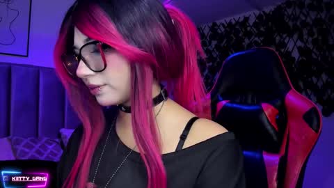 Camila online show from 02/10/26, 02:37