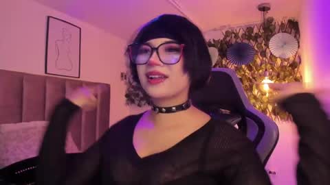 Camila online show from 04/18/26, 02:04