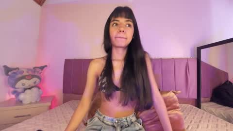 kitty_kryss online show from 10/16/25, 02:18