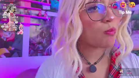 Nicol Gomez online show from 06/12/26, 10:52
