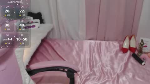 kitty for you online show from 09/14/25, 02:33