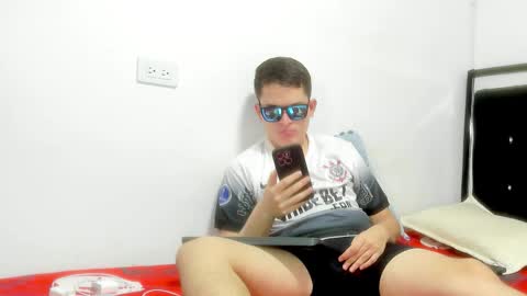 RAPUNSEL online show from 11/14/25, 07:23