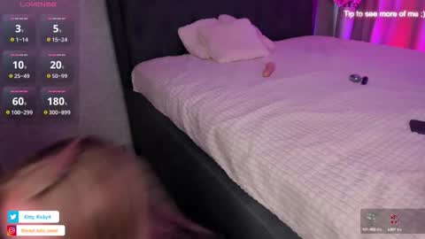 Kelsi and Ricky online show from 09/12/25, 08:36