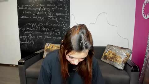 Kate online show from 11/23/25, 12:49