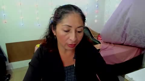 violet online show from 01/26/25, 03:48