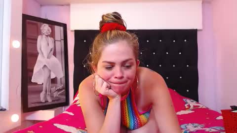 paola online show from 11/24/25, 03:12