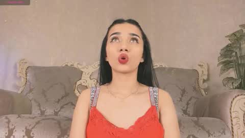 Mia online show from 12/20/25, 10:17