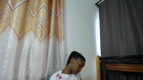 Fay online show from 03/25/26, 06:52