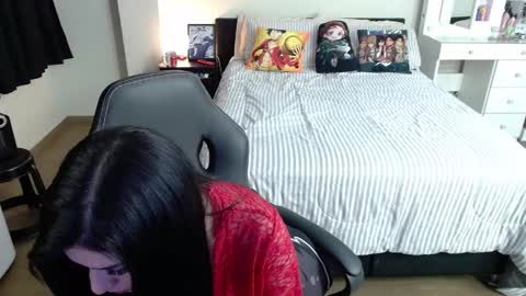 Isabel online show from 02/07/25, 02:40