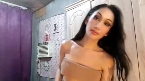 Snapshot of kittykatarena chatting on 03/08/25, 10:13 Katarena Latsveya online show from 03/08/25, 10:13