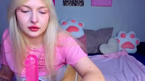 kittykendall online show from 05/05/26, 06:05
