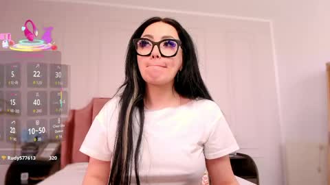 Lisa online show from 04/02/26, 09:07