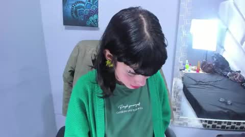 Snapshot of kittylovely__ chatting on 01/20/25, 12:18 kittylovely online show from 01/20/25, 12:18