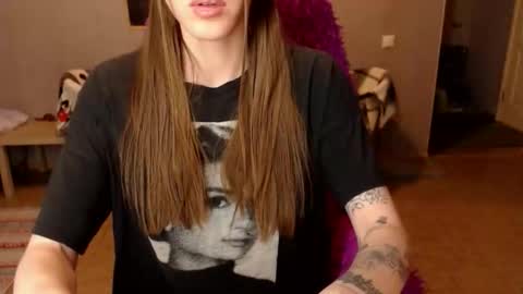 KittyloveMoon online show from 03/30/26, 07:37