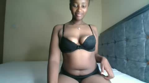 Kittypettite online show from 09/09/25, 03:44