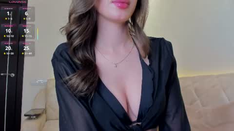 Snapshot of kittysola chatting on 06/18/26, 10:36 Solana online show from 06/18/26, 10:36