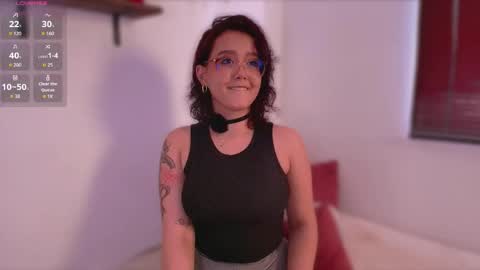 Sophie online show from 04/25/26, 09:23