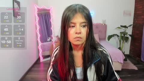 Snapshot of kittystart_tay chatting on 01/02/25, 07:07 Kitty online show from 01/02/25, 07:07