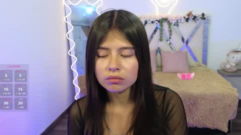 Snapshot of kittystart_tay chatting on 01/21/25, 07:17 Kitty online show from 01/21/25, 07:17