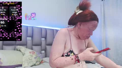 kittywhiteass online show from 05/05/26, 06:21